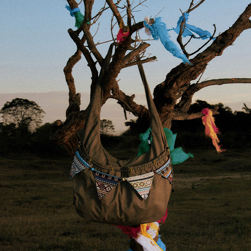 CONP 25AW 民族手工串旗斜挎流浪包