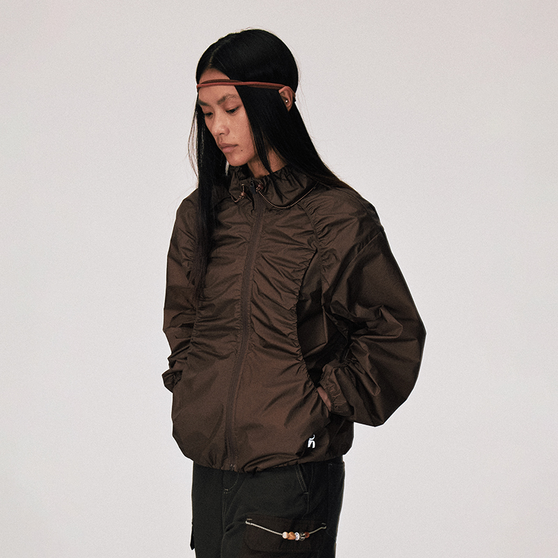 CONP 25AW 抽褶宽松串珠橡筋纸感立领外套