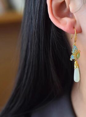 中国风2025水滴耳环女新中式国风复古珐琅彩蝴蝶元素耳饰耳坠