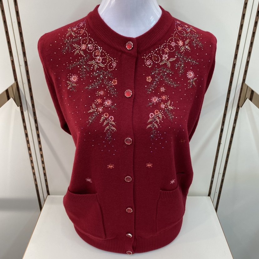 秋冬季妈妈装绣花针织毛衣开衫中老年女装绿色口袋上衣外套50岁60,女装/女士精品,中老年女装,淘宝优惠券,粉丝福利购,淘宝优惠卷