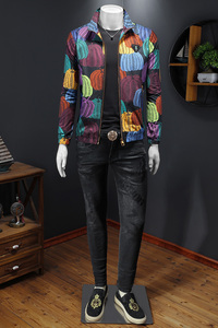 2025年秋冬新款男士立领款潮男夹克外套；货号2438 P150 镂空图图片