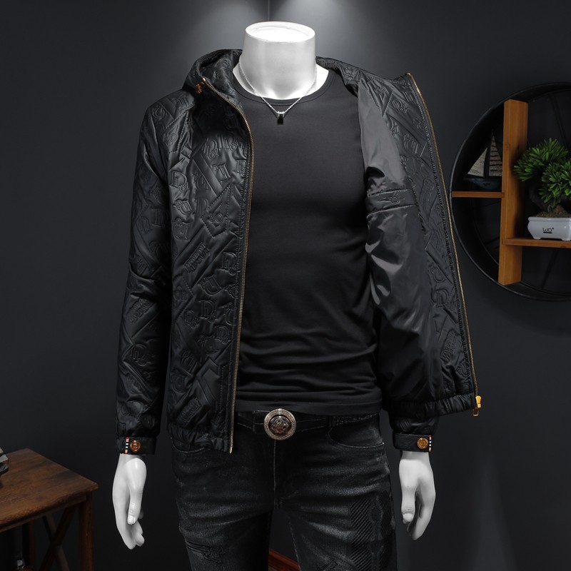2024年秋冬新款男士连帽加棉压花皮衣外套.货号2378P185假模图,男装皮衣,钱塘6007(原2006)