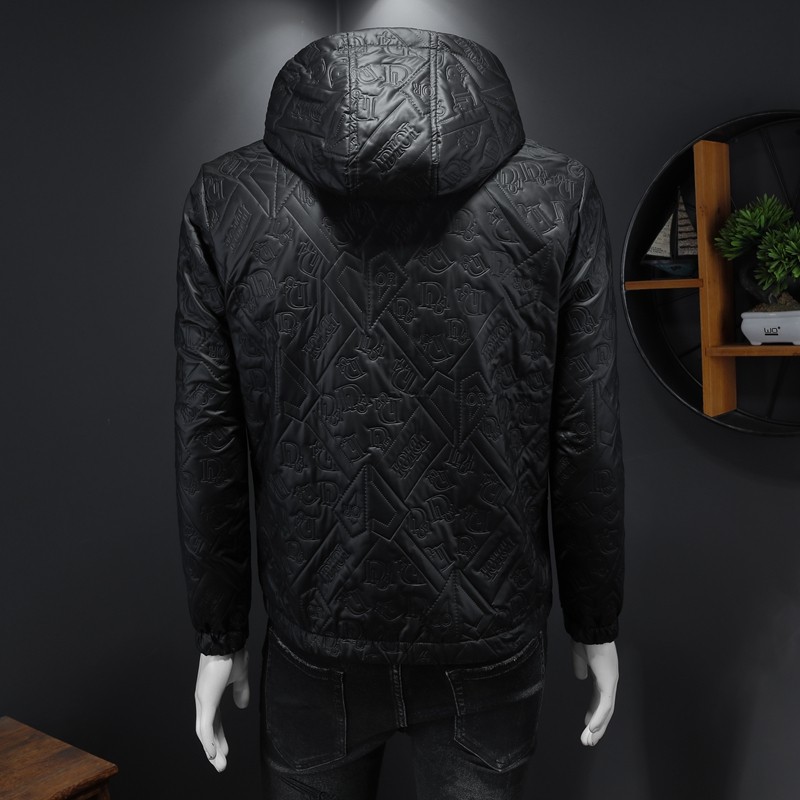 2024年秋冬新款男士连帽加棉压花皮衣外套.货号2378P185假模图,男装皮衣,钱塘6007(原2006)