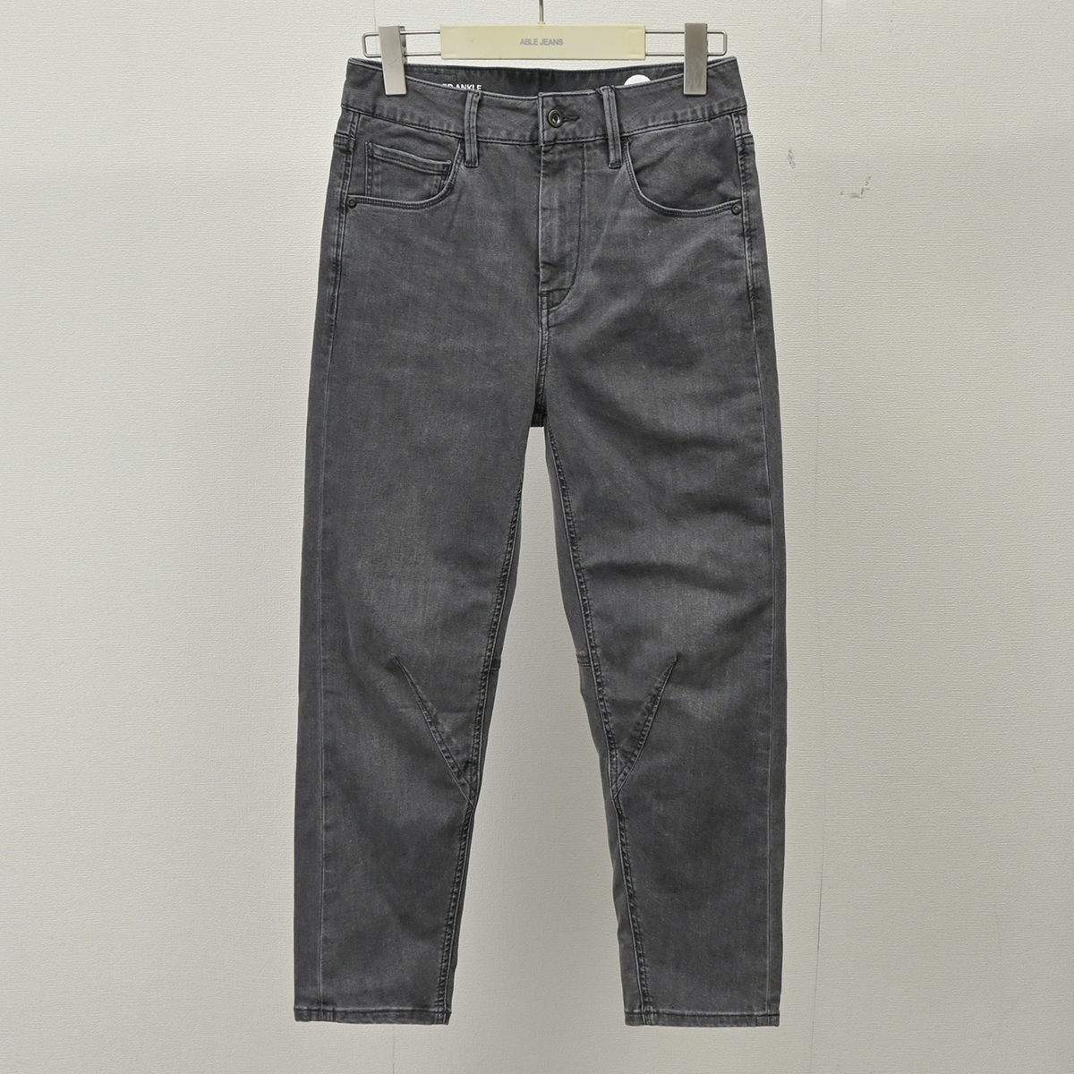 牛仔裤ABLEJEANS男女同款锥形裤