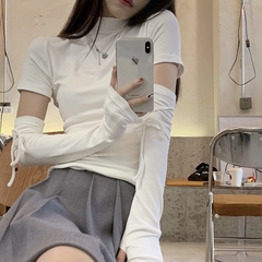 Super elastic soft glutinous bandage sleeve with base coat and T-shirt