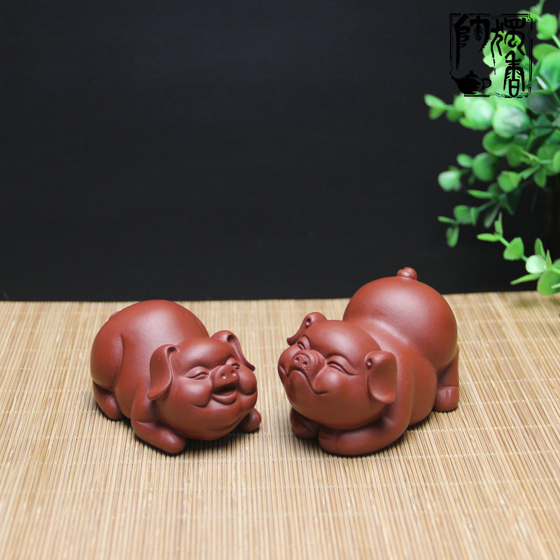 宜兴紫砂手工猪茶宠摆件