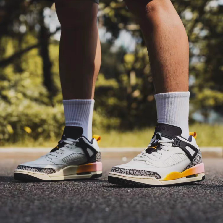 Nike Air Jordan 1 Low OGquotInquot低帮复板鞋CZ0790-161,运动鞋new,板鞋,淘宝优惠券,粉丝福利购,淘宝优惠卷