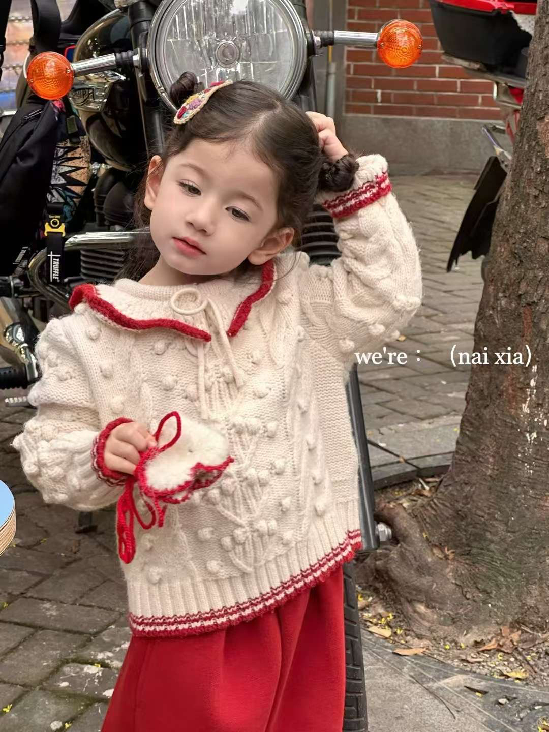 奈下女童手工钩花翻领毛衣红色裤子加绒24秋冬圣诞新年红a类羊毛