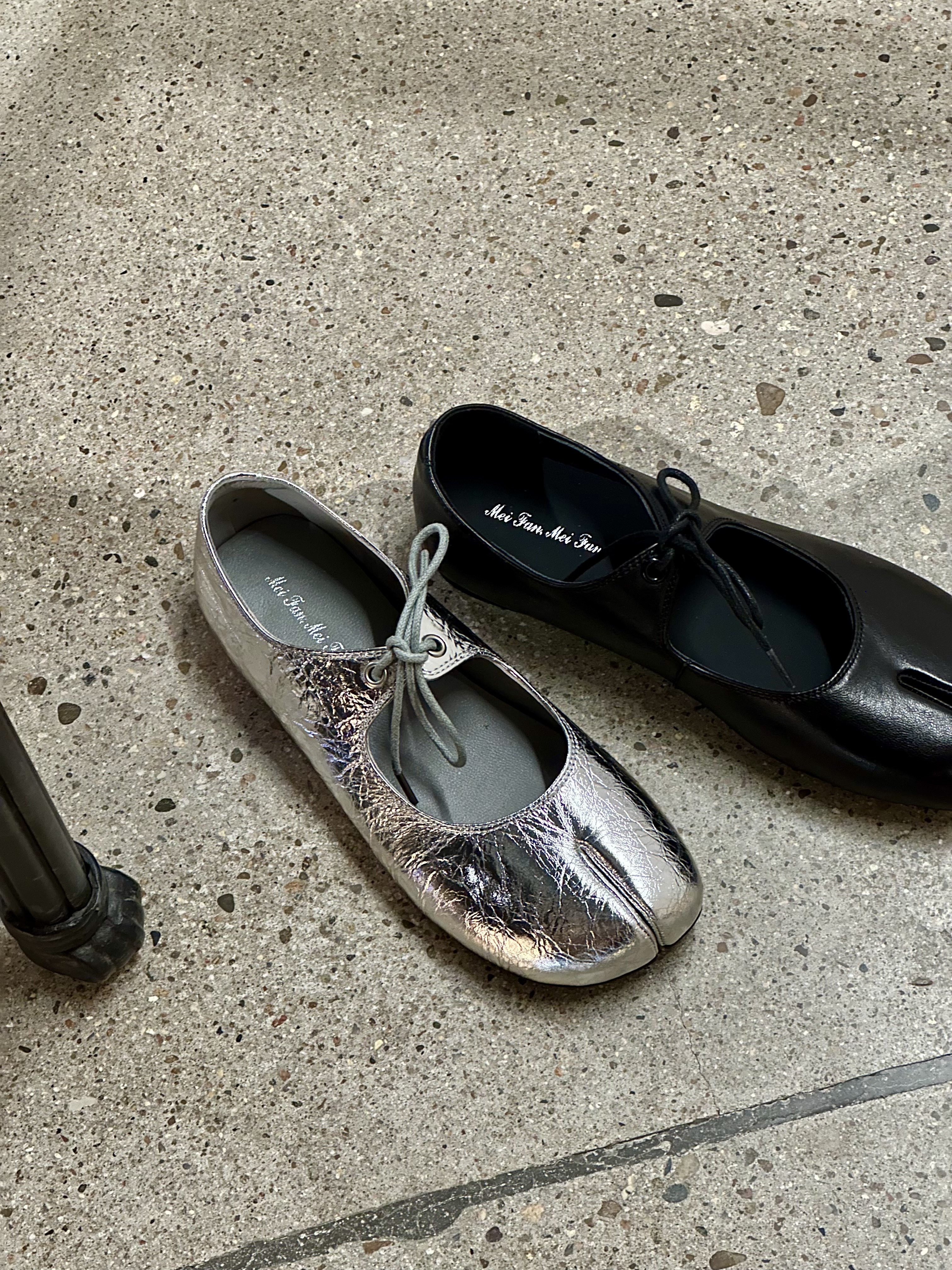 苏与2026春夏新款真羊皮银色分趾玛丽珍鞋百搭猪蹄女单鞋浅口瓢鞋,女鞋,玛丽珍鞋,淘宝优惠券,粉丝福利购,淘宝优惠卷