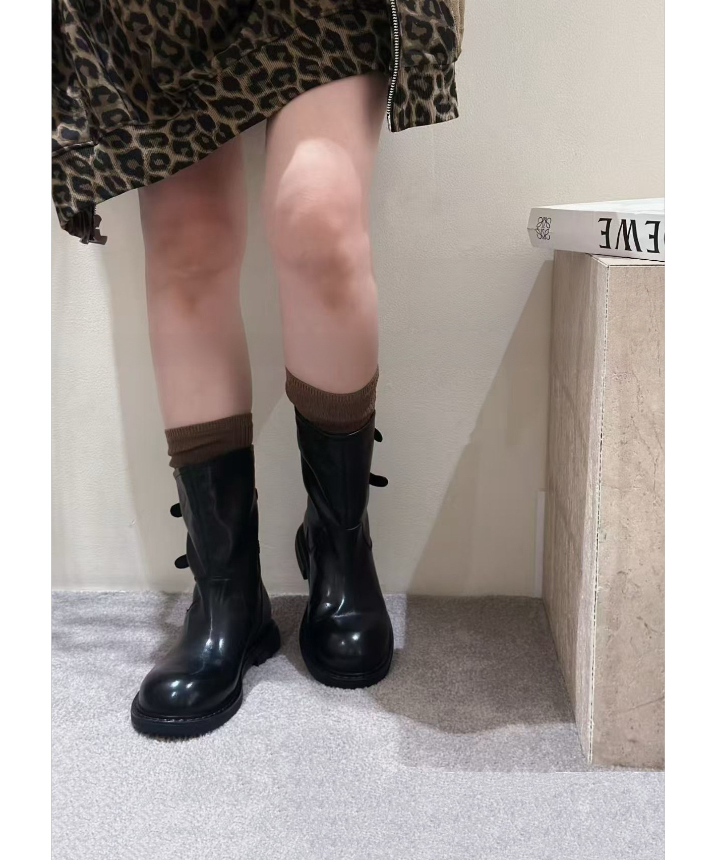苏与秋季水洗真皮中筒女骑士靴图片