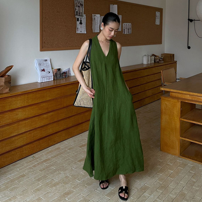 PURITY简约海边挂脖2025绿色夏显瘦女连衣裙长款亚麻背心A字长裙