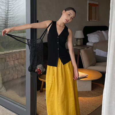 PURITY YH小众简约黑色复古显瘦V领开衫马甲高级感修身无袖背心女