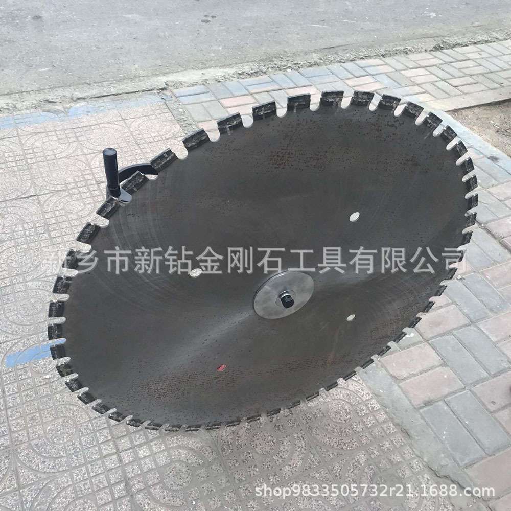 金刚石墙锯锯片800 泡沫砖切割片1000型 切水泥路直径800切割片