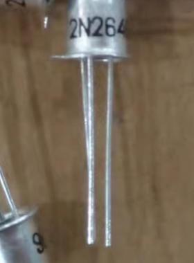 2N2646 单结晶体管，UJT，用于脉冲和锯齿波发生器和延时电路。