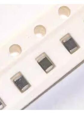 VC120630D650DP 1206 30V 400PF 120A AVX贴片压敏电阻 现货