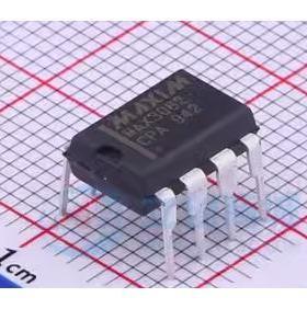 MAX3082CPA MAX3082EEPA MAX3082EPA 全新原装 现货 DIP-8
