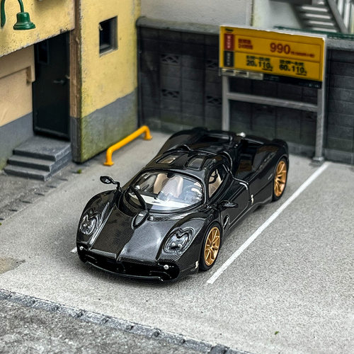 CM1：64帕加尼合金汽车模型