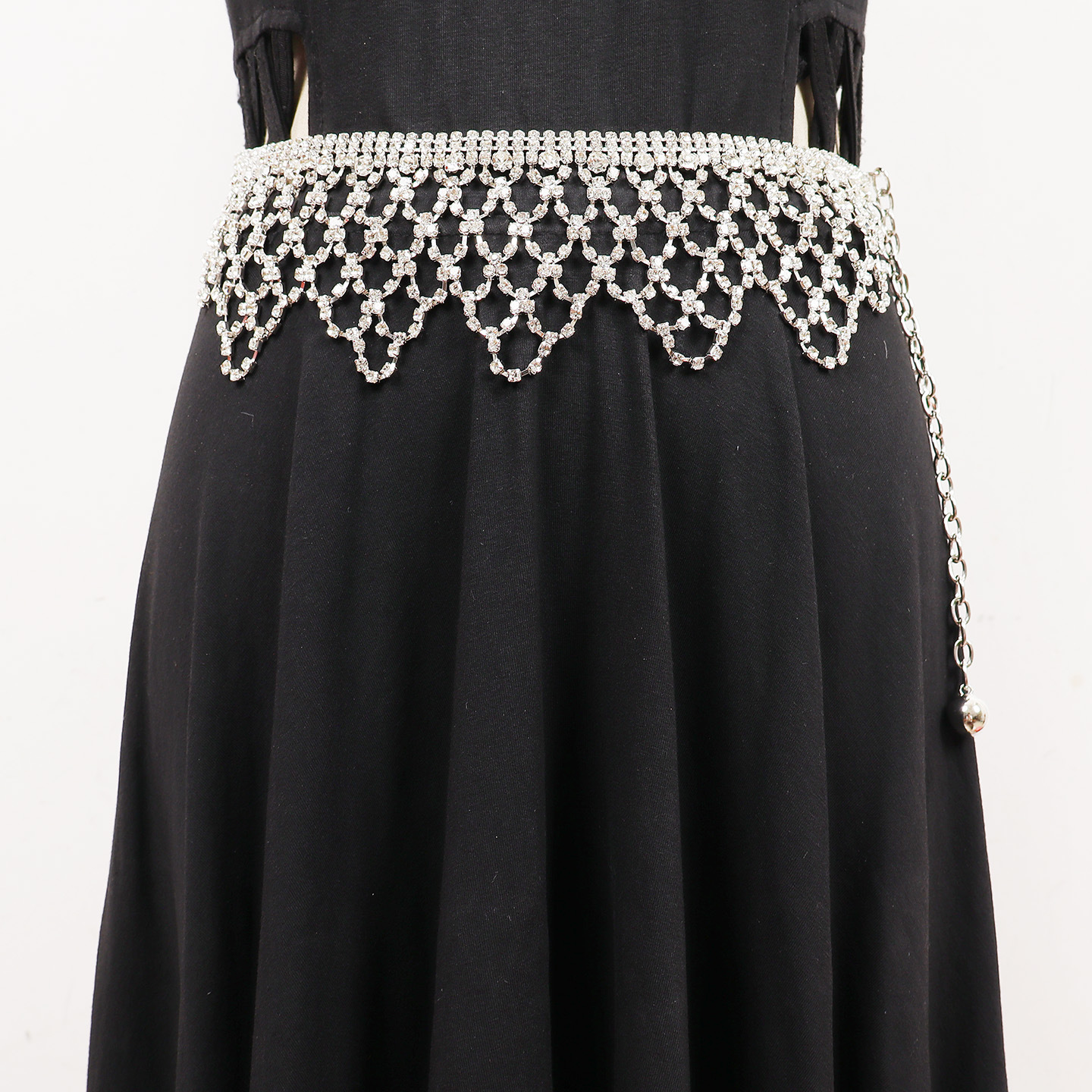 流苏水钻腰链ins晚会装饰裙子肚皮舞舞蹈辣妹性感身体链条腰带女