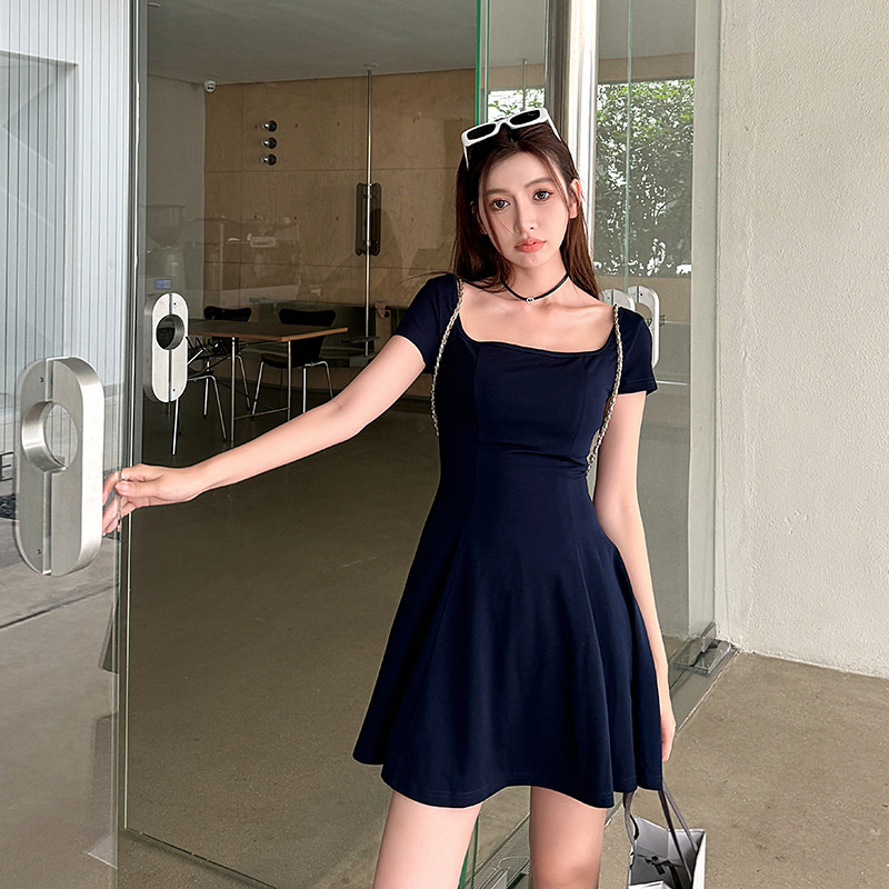 法式收腰甜辣显瘦连衣裙短裙