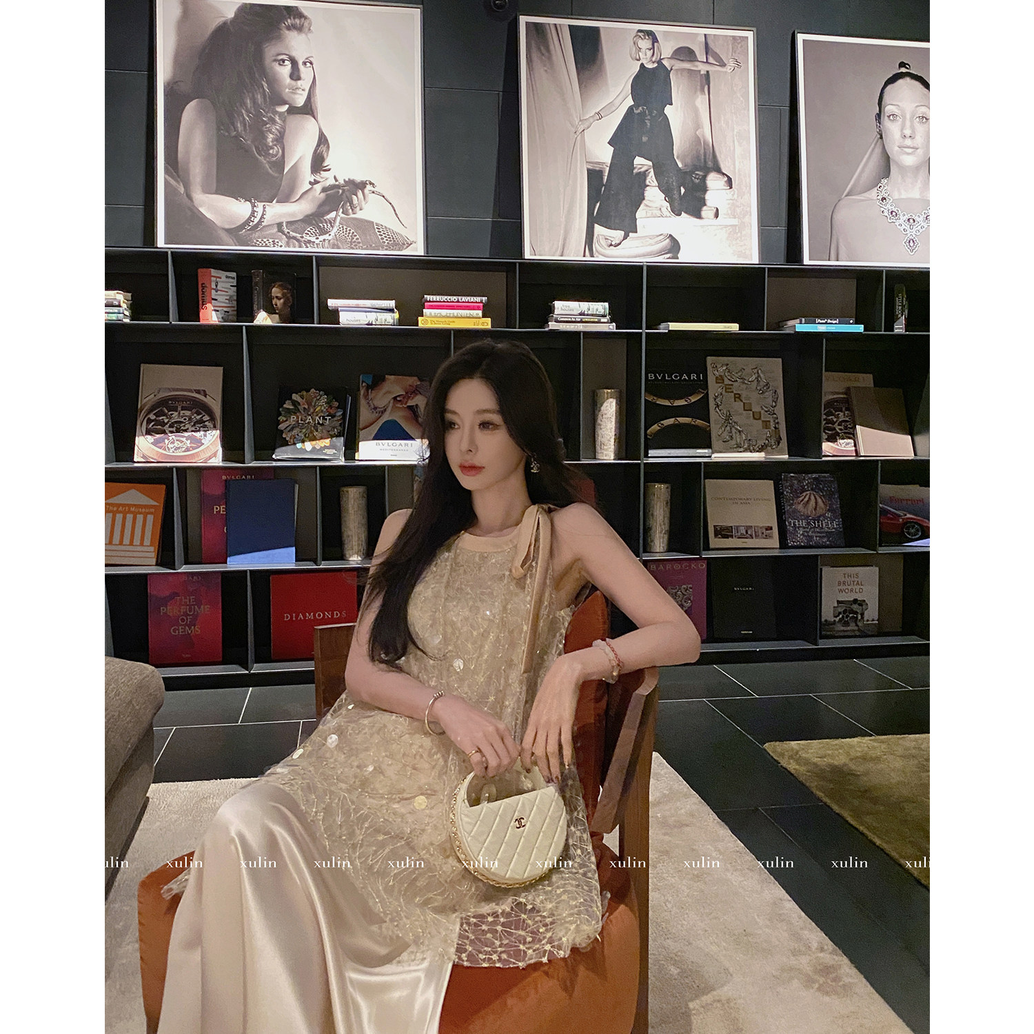 mini studio徐琳  「人鱼」高定工艺廓摆纺纱亮片挂脖短款连衣裙