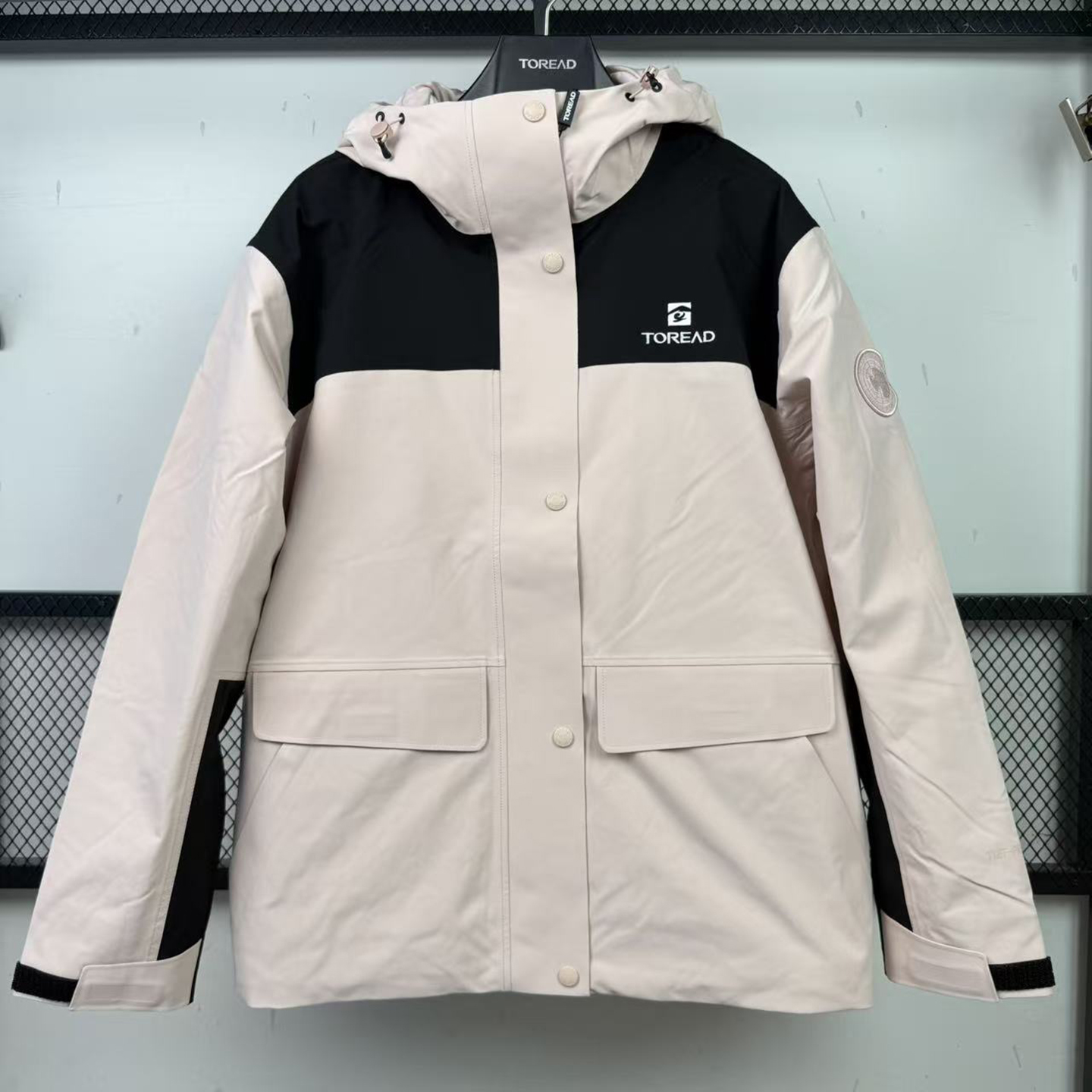 探路者防风保暖女秋冬