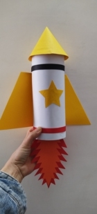 国庆节火箭diy儿童纸筒废物利用航天太空主题手工制作成品学生