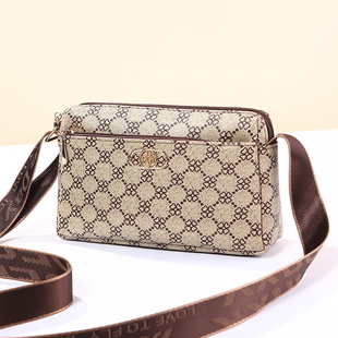 包包女新款时尚印花女士斜挎包轻便中老年妈妈日常通勤手机单肩包