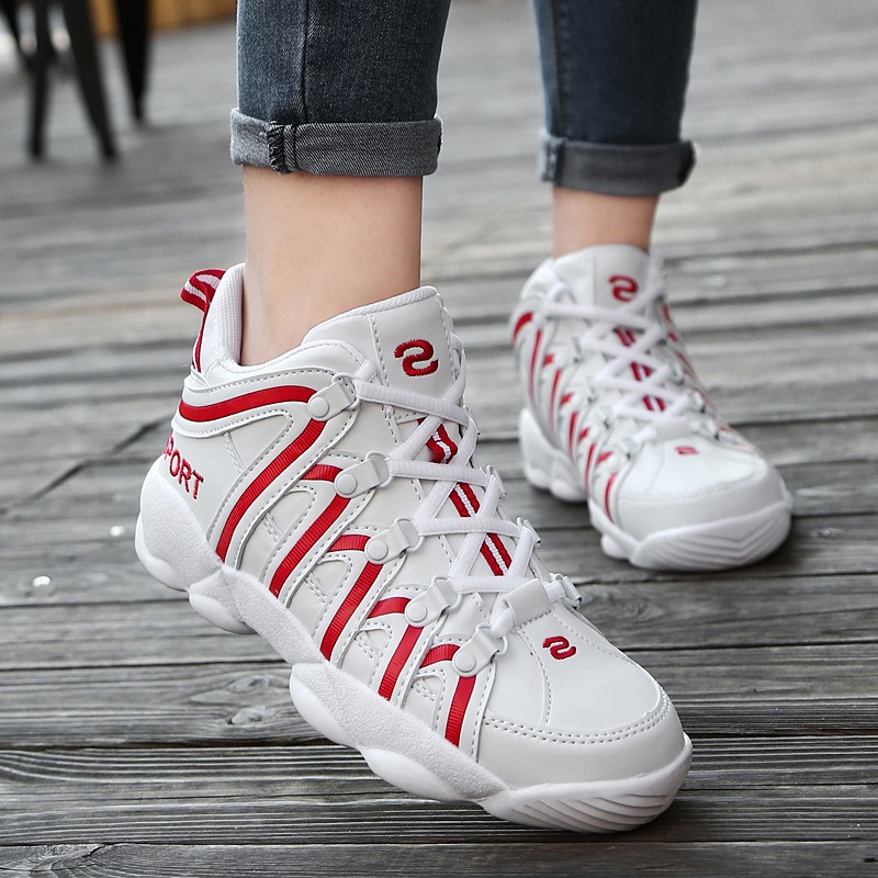 2019春季新款休闲潮鞋秋天大码女鞋41-43脚肥百搭显瘦跑步运动鞋在类目 运动鞋new, 跑步鞋中 - 来自Buy2taobao.com提供专业的淘宝代购服务