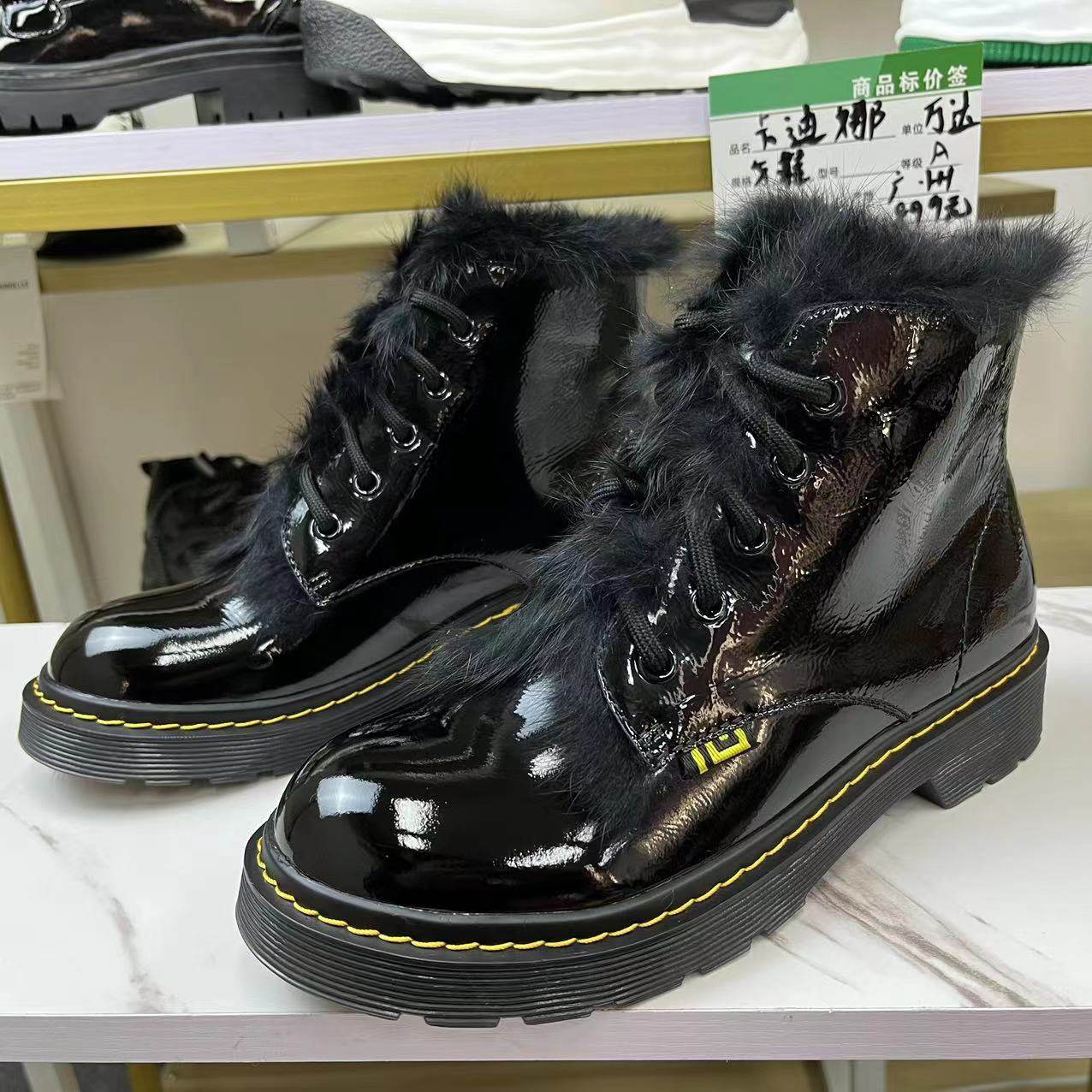 专柜撤柜牛皮哈森女鞋女靴马丁靴