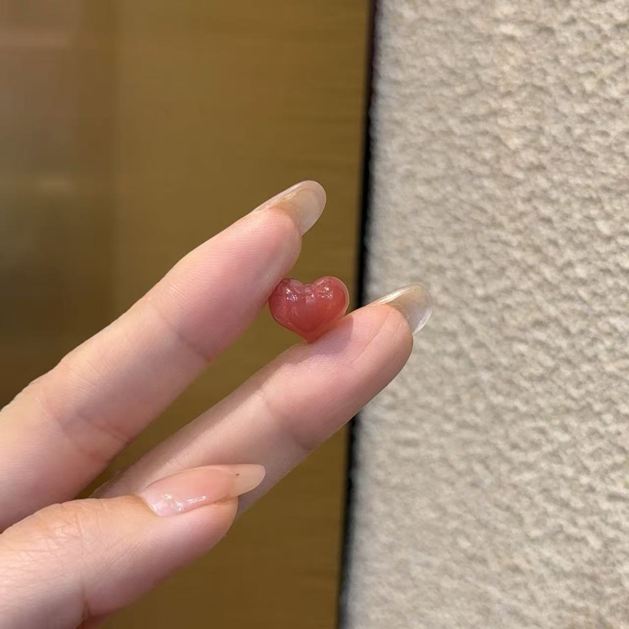 天然粉糯盐源玛瑙屁桃通孔 diy配件手工编织手绳项链手串 DM721