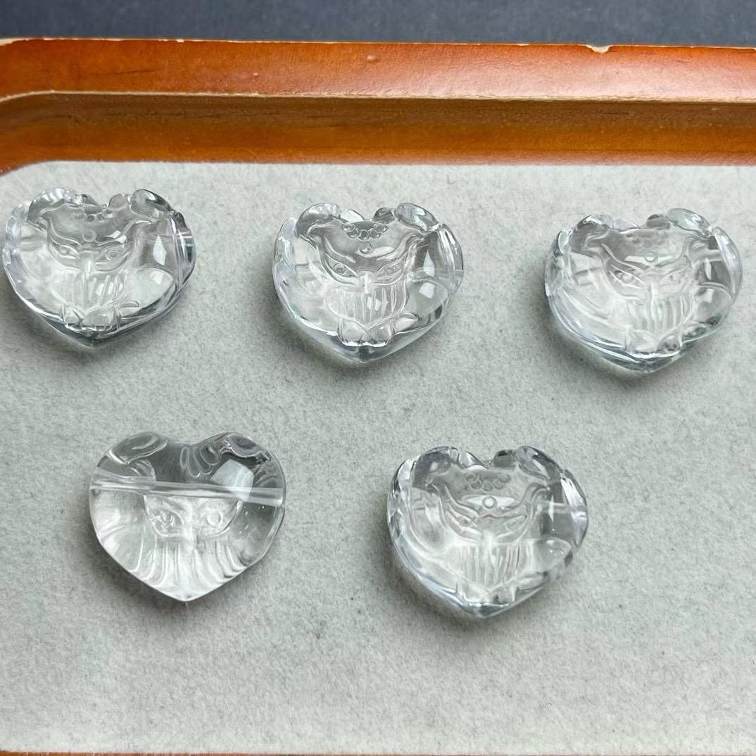 天然白水晶爱心狐狸雕刻左右孔配件 23mm*20mm DIY手串项链 ZW514