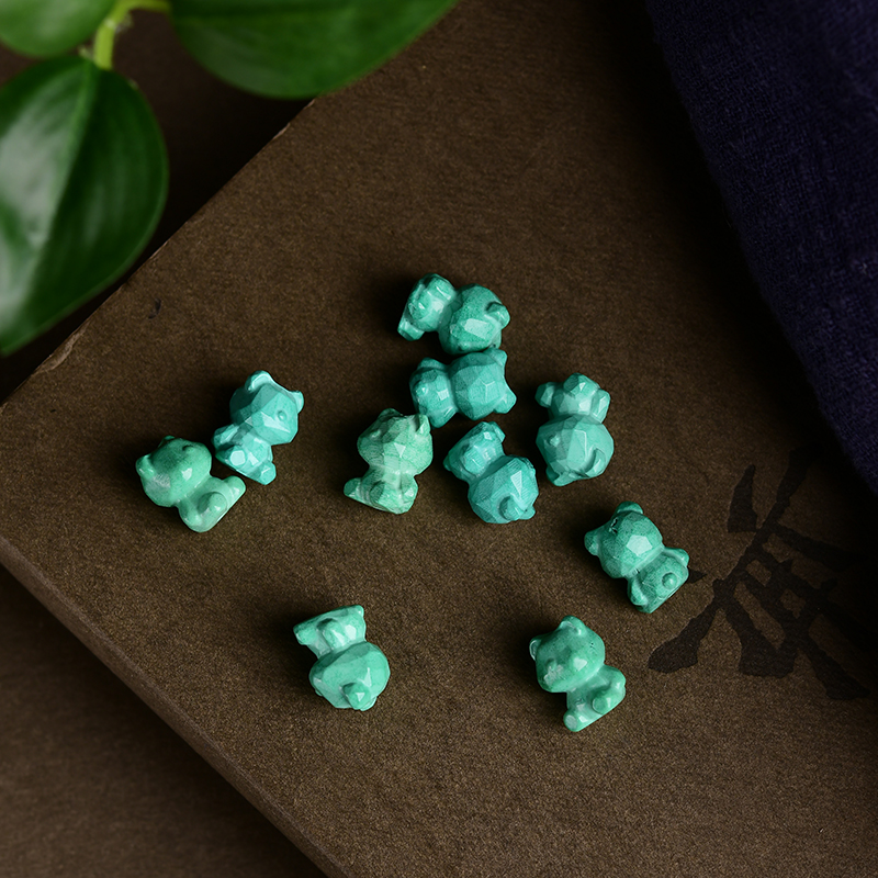 菱镁矿松石刻面小熊通孔配件