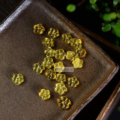 天然琥珀蜜蜡五瓣花吊坠孔手串