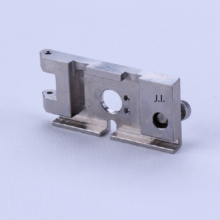 三凌机SL慢走丝FA线切割配件M602-1上机头门板 门盖板品信盖子新