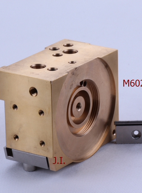 三凌机SL上机头眼模座 慢走丝铜座M600M601M602M603 X187B580H02