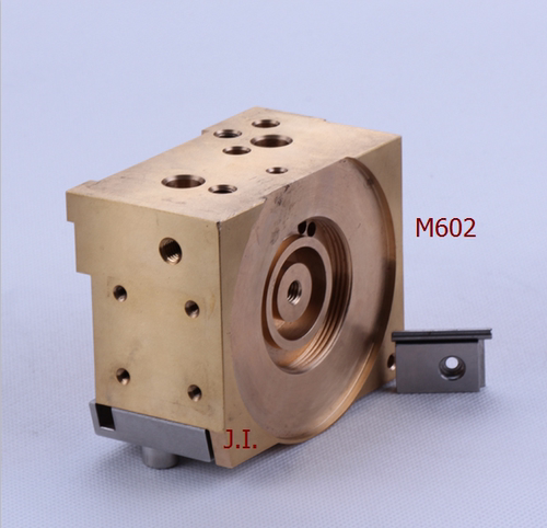 三凌机SL上机头眼模座 慢走丝铜座M600M601M602M603 X187B580H02