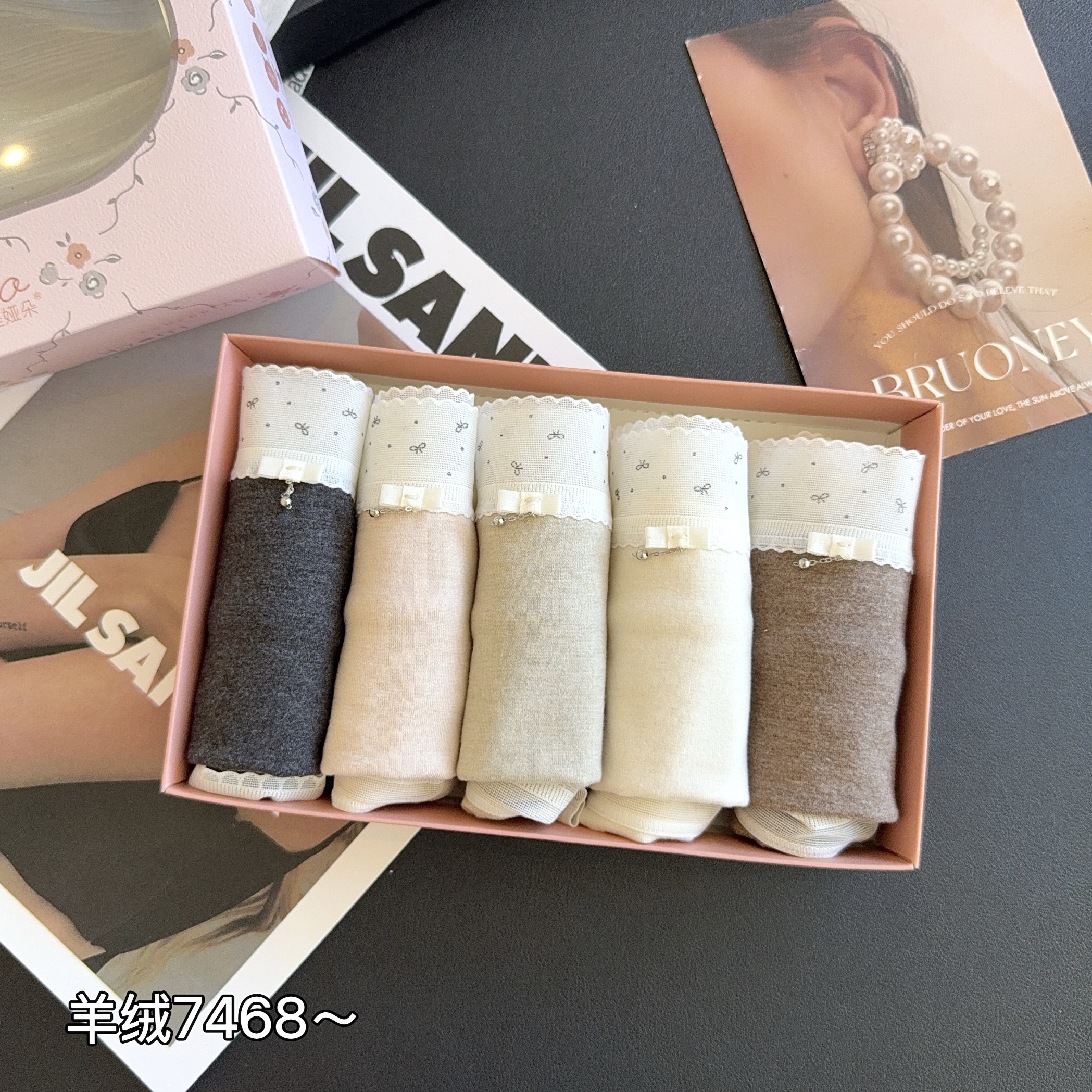 缇娅朵正品5条盒装羊绒蕾丝桑蚕丝抗菌女士包臀中高腰三角内裤头
