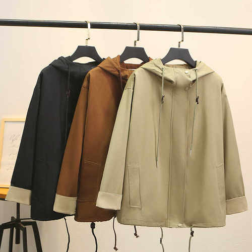 初春新款遮肉显瘦200斤风衣休闲