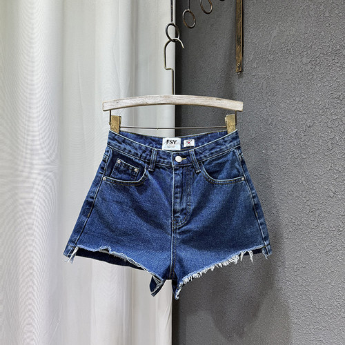 2025秋冬修身显瘦高腰水洗复古毛边牛仔短裤女辣妹a字阔腿热裤潮