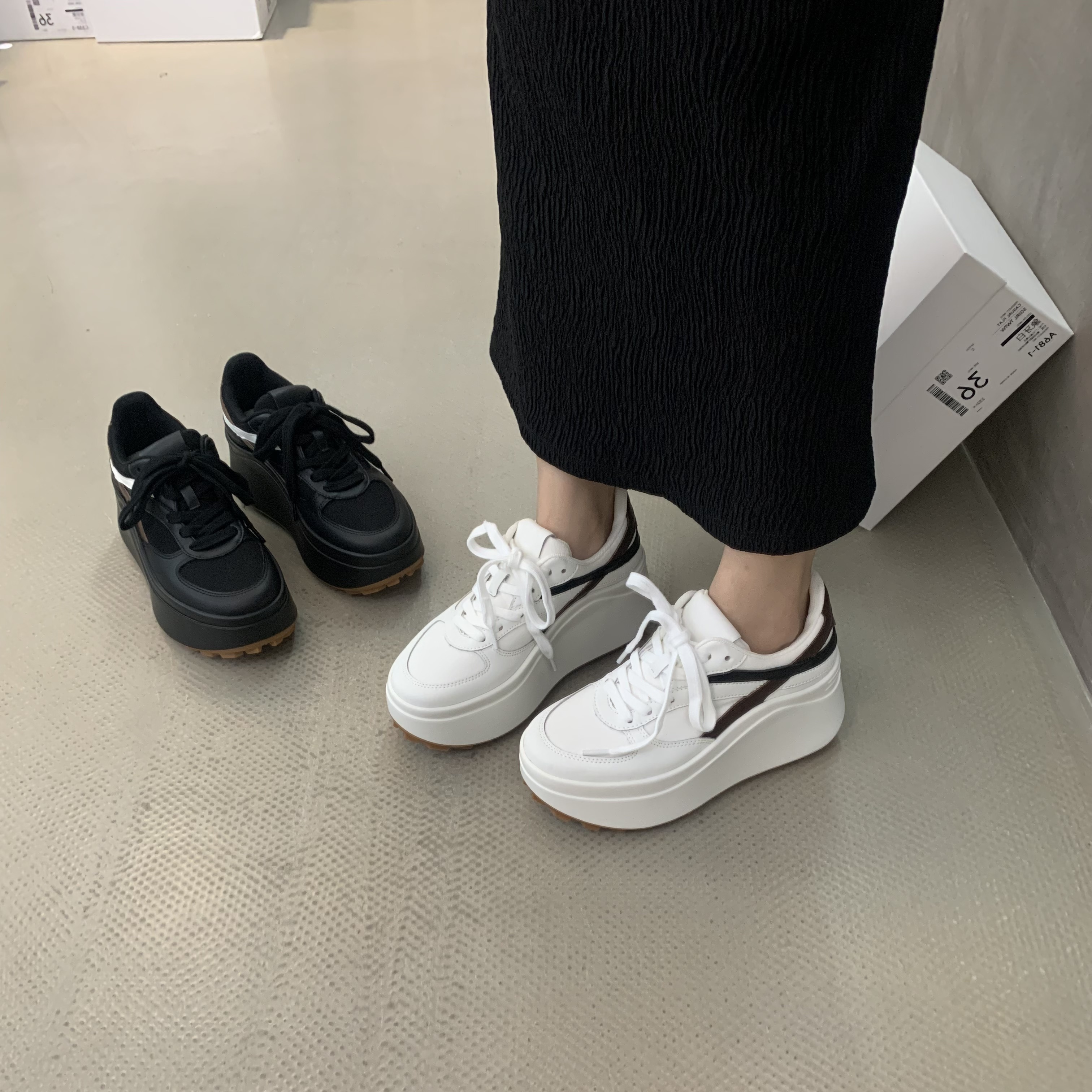 SGIRL TWTW推荐2025设计拼色小白鞋女松糕厚底增高6厘米休闲板鞋