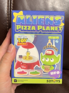 全新拆盒确认款玩具总动员三眼仔的比萨星球零食休息舱玩具摆件