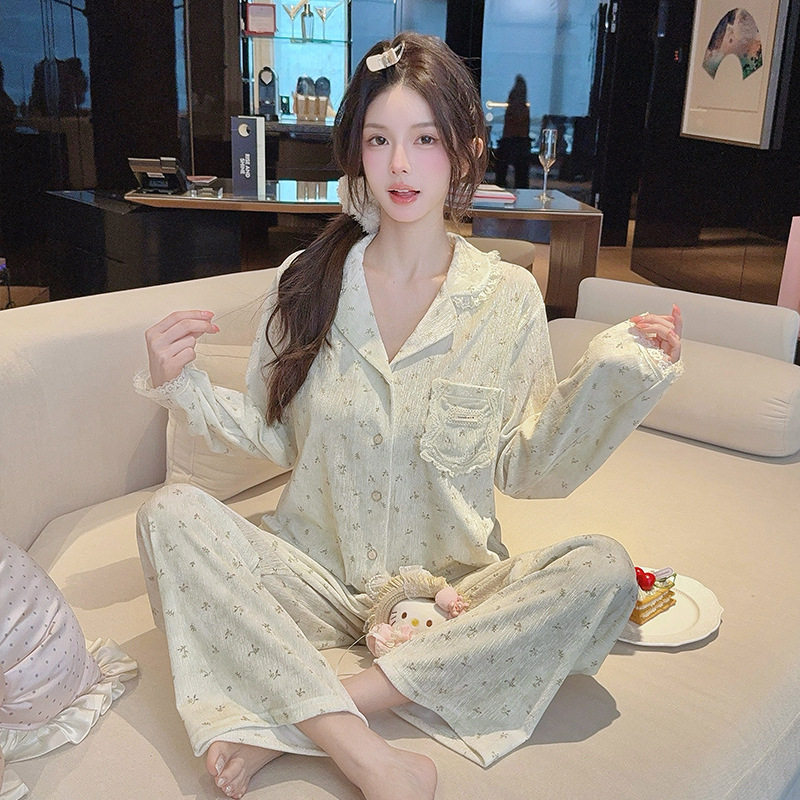 薇尔妮丝春秋金丝绒睡衣女保暖长袖甜美碎花印花可外穿居家服套装