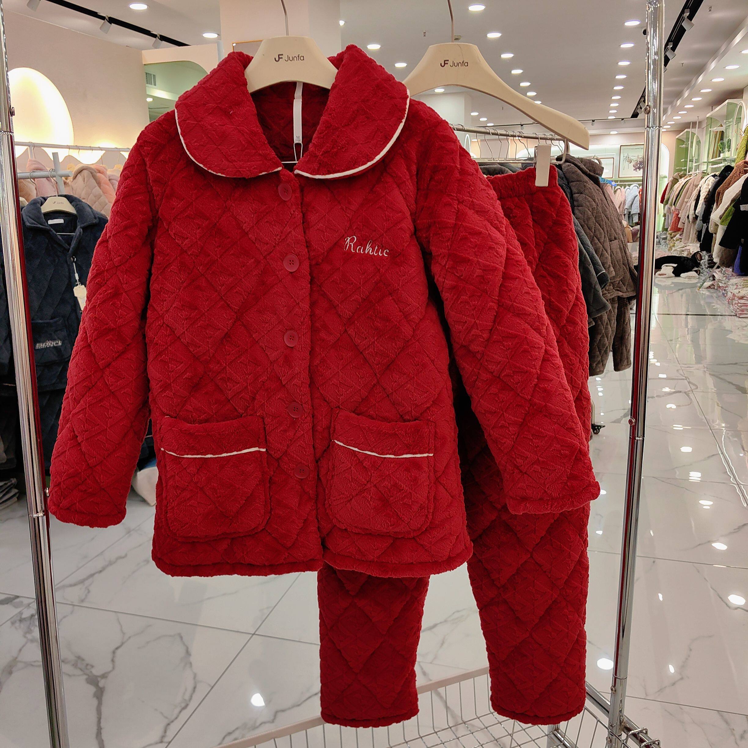睡衣女士冬季中老年妈妈款牛奶绒三层夹棉袄加厚保暖家居服穗得美