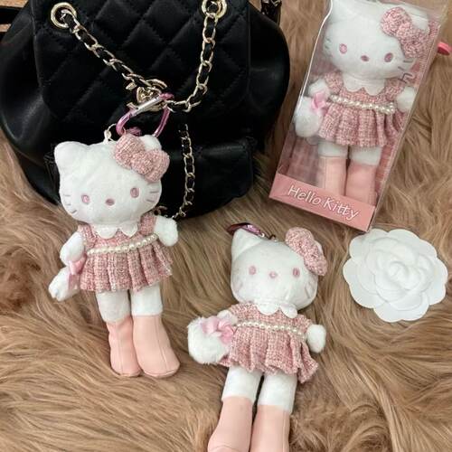 日本动漫节限定长腿kitty