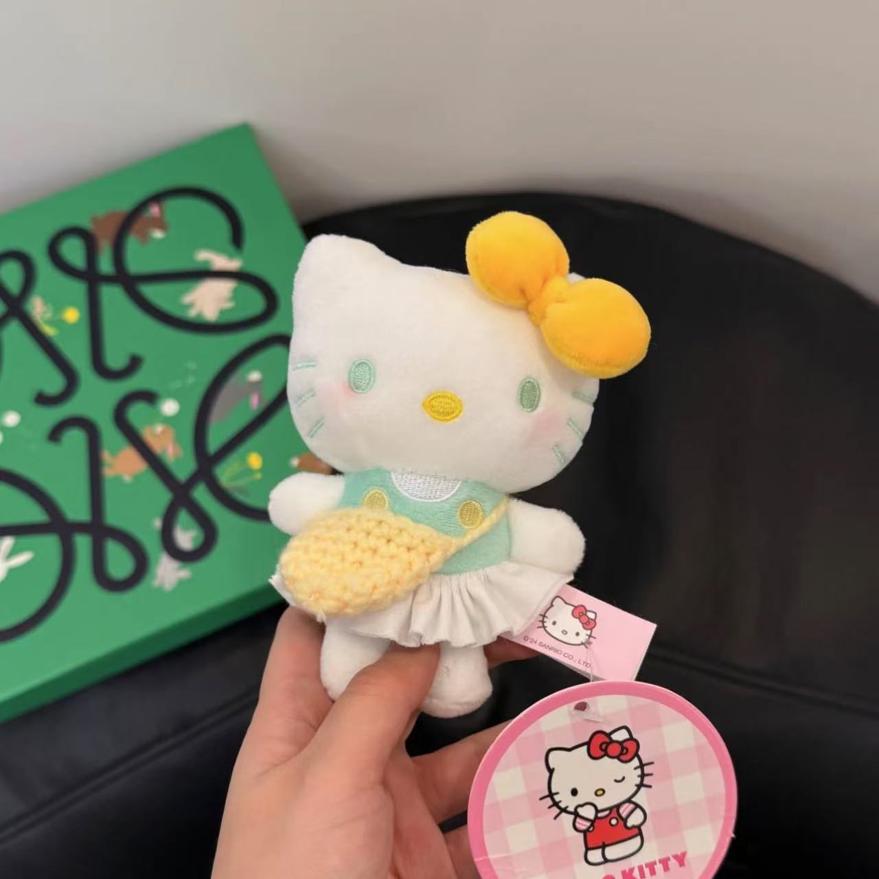 日本正版三丽鸥毛绒玩具h