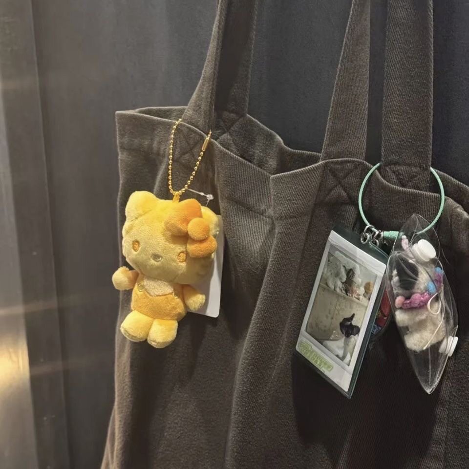 日本彩虹系列黄色kitty公图片