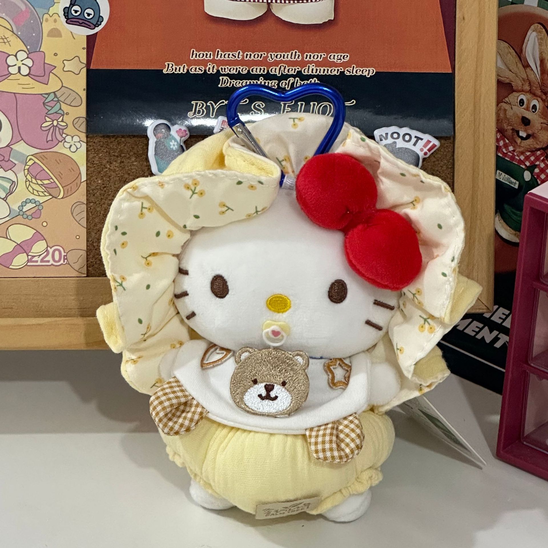 日本奶嘴宝宝Kitty毛绒公