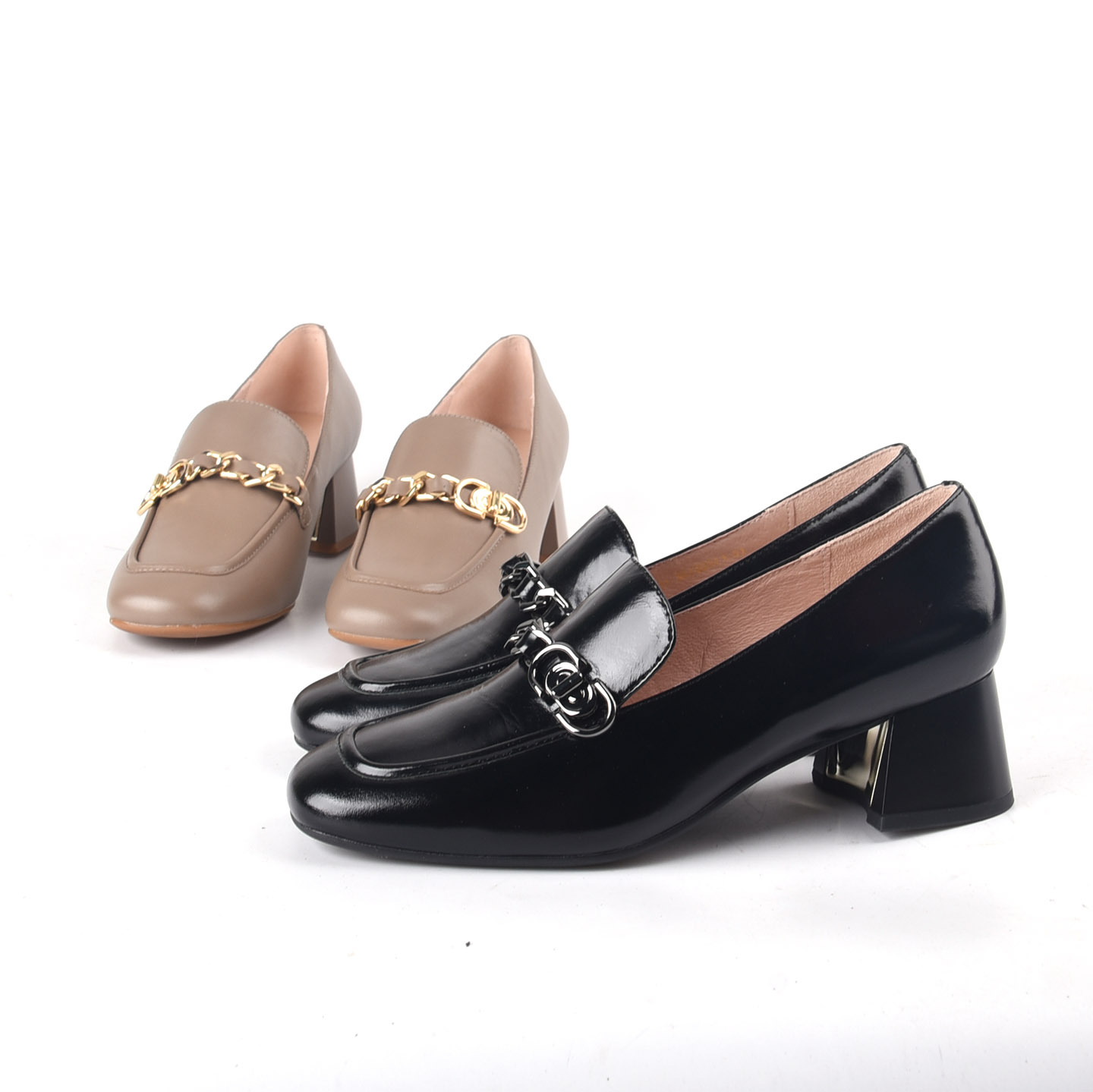 莱尔斯丹牛漆皮链条方扣猫跟单鞋