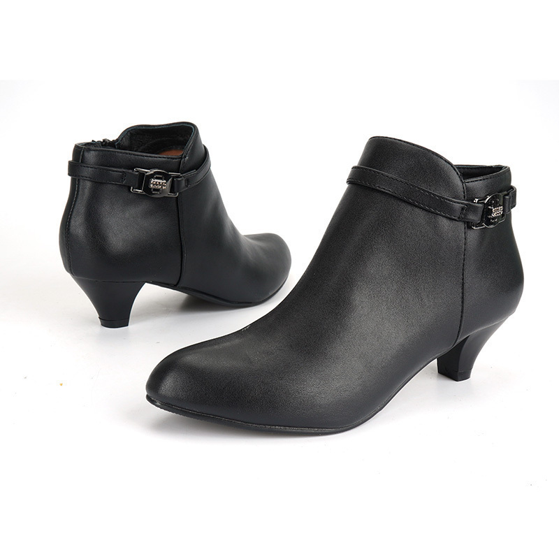 头层牛皮加绒小短靴保暖钻扣黑色