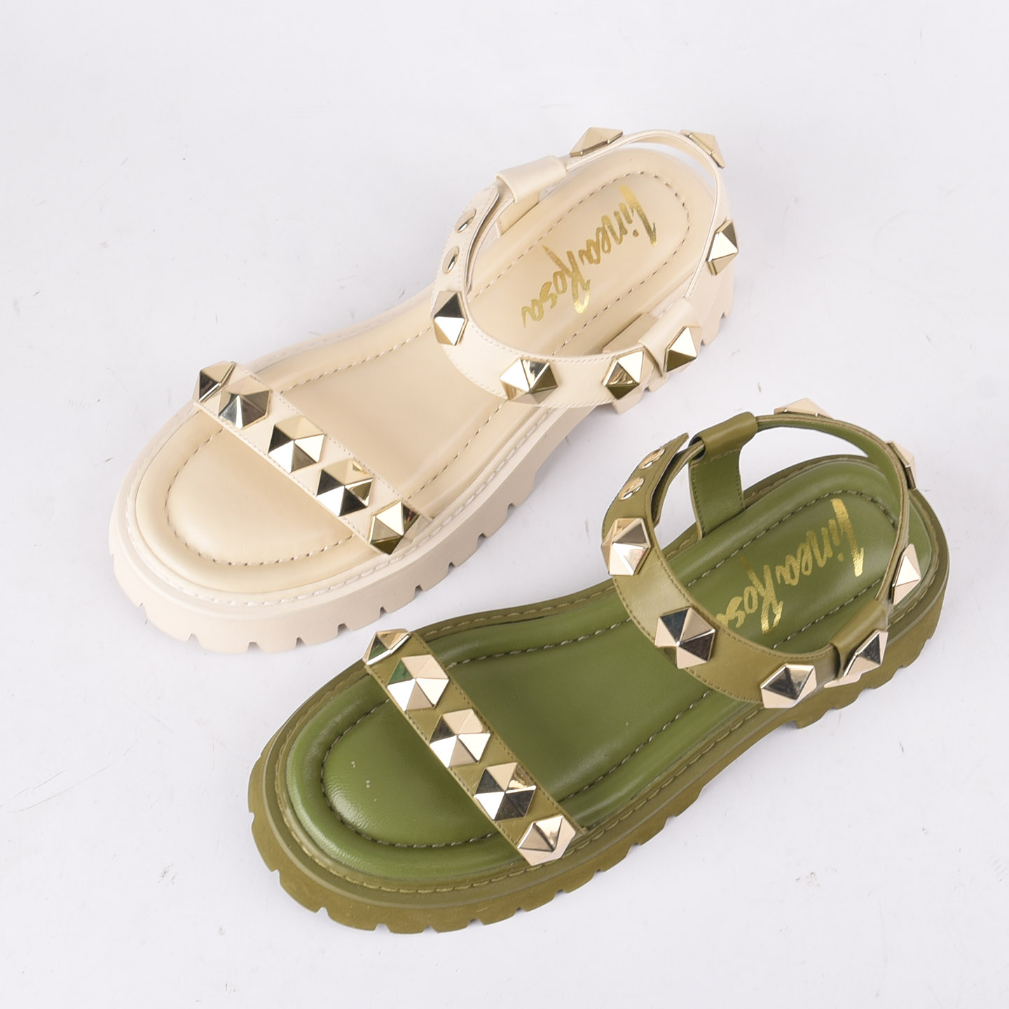 恋尚萝莎真皮铆钉装饰露趾增高鞋